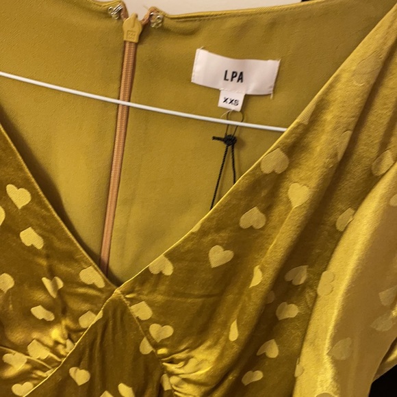 Yellow gold heart print mini dress w puff long sleeve - Picture 2 of 2